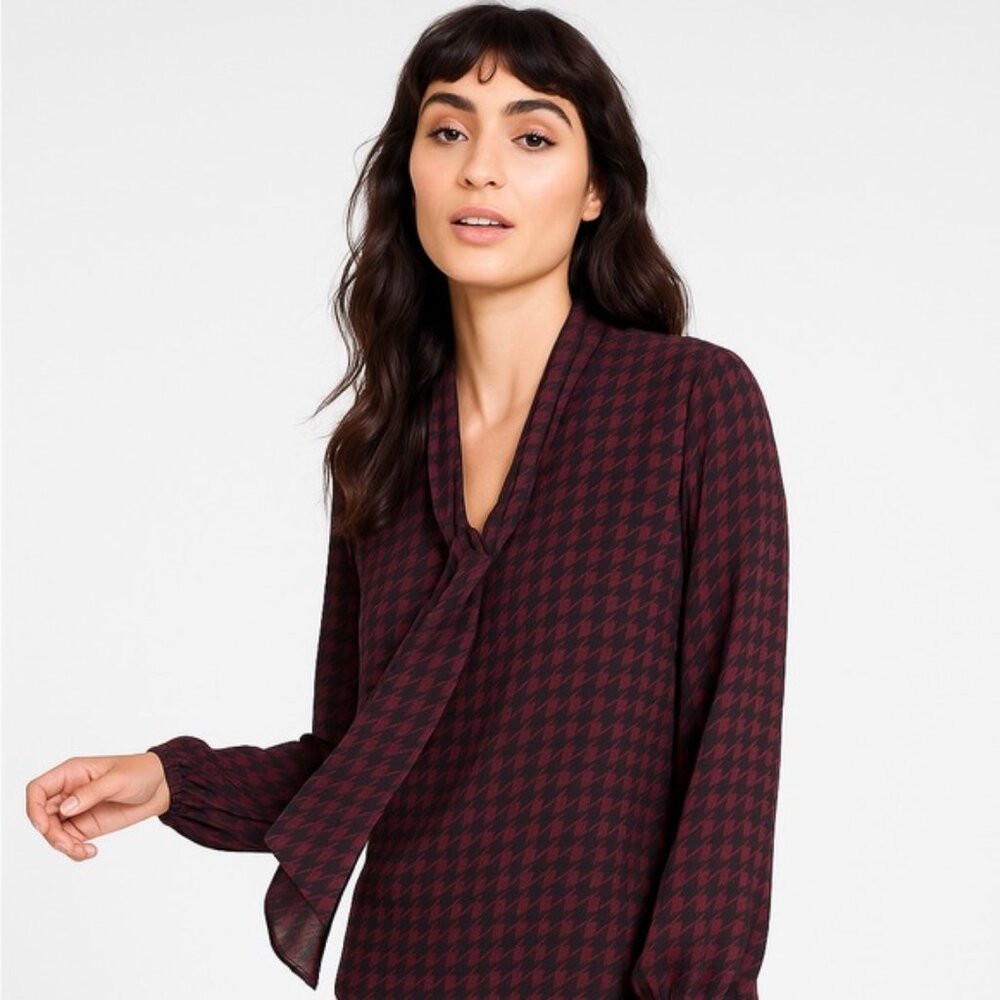 Bar III Burgundy & Black Houndstooth Tie-Neck Blouse size 3X